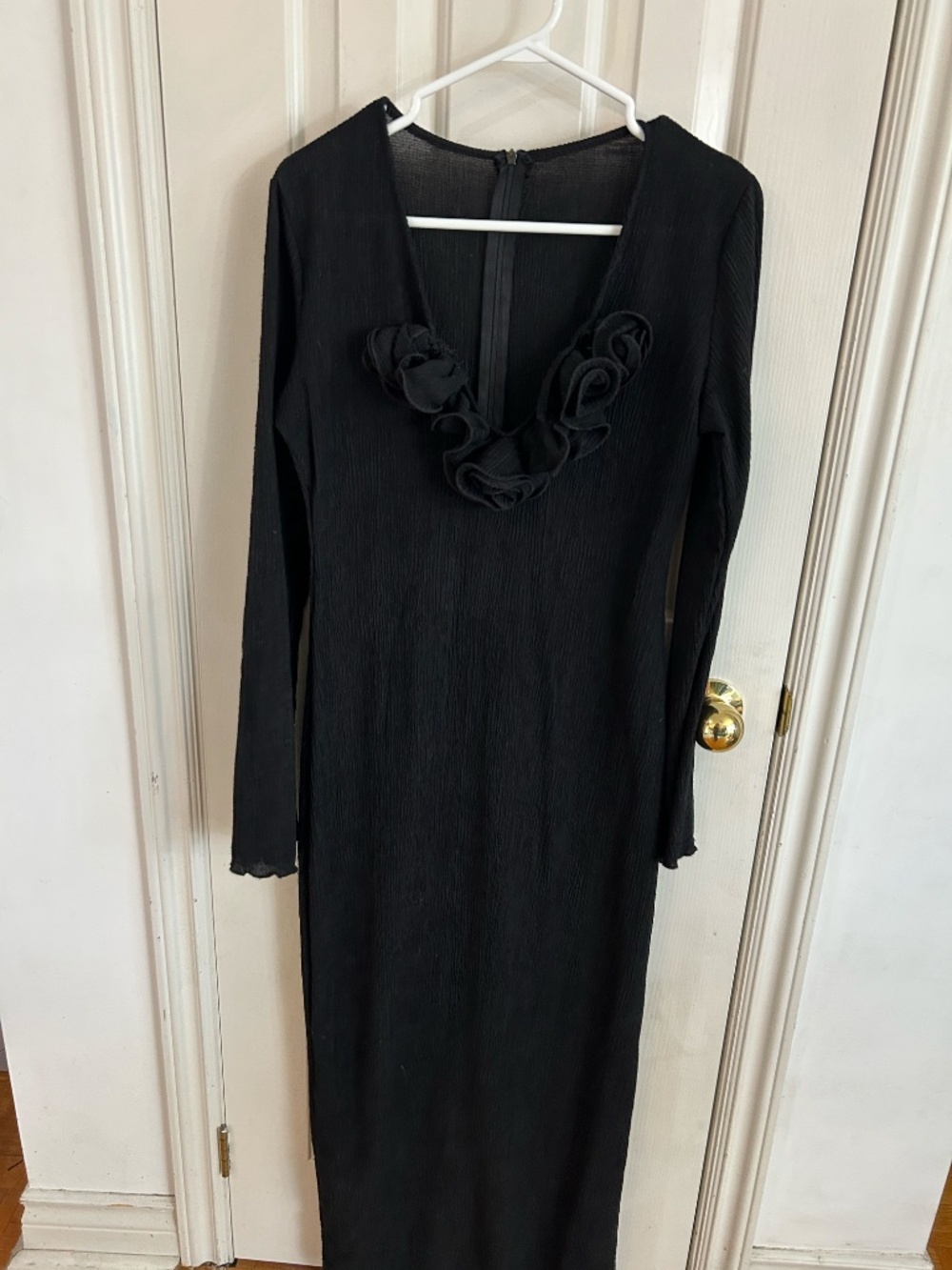 AMAZING v neck maxi rose collar dress * accepting offers